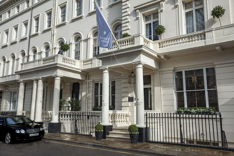 Hotel Roseate House London