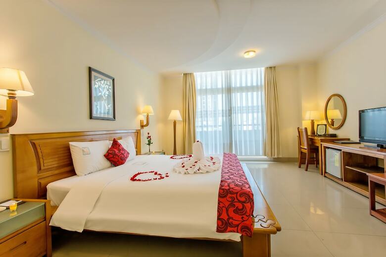 Golden Sea Hotel