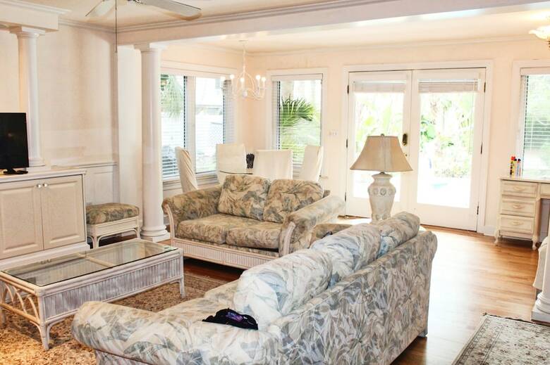 Treasure Island Vacations By Techtravel