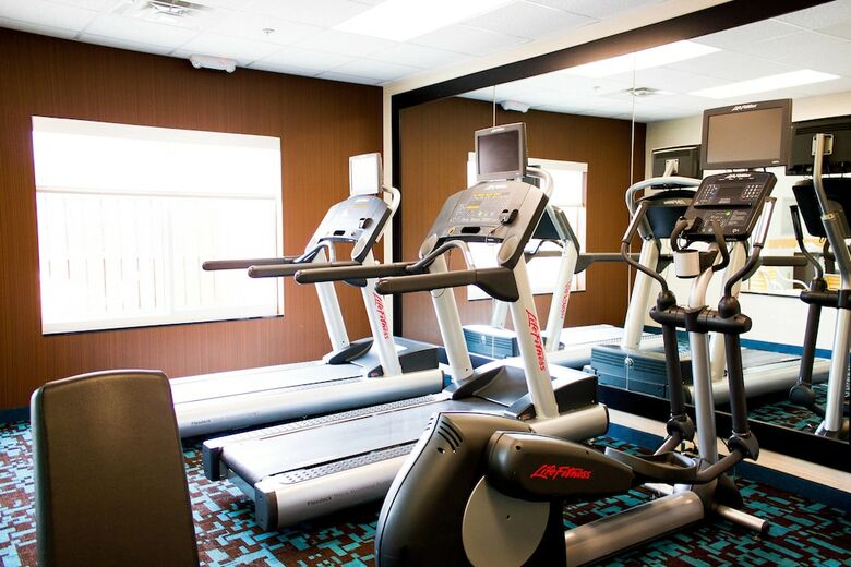Hotel Fairfield Inn & Suites Hutchinson
