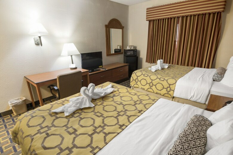 Motel Baymont By Wyndham Pooler/savannah