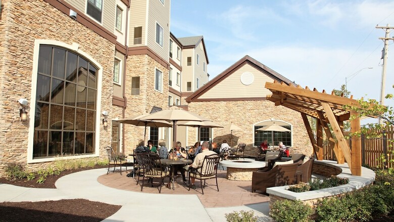 Hotel Staybridge Suites Lincoln Northeast