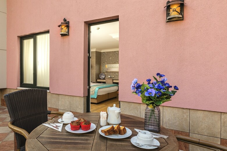 Grand Yavuz Hotel