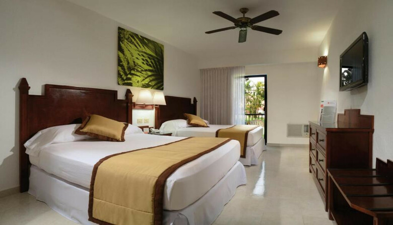 Hotel Riu Lupita