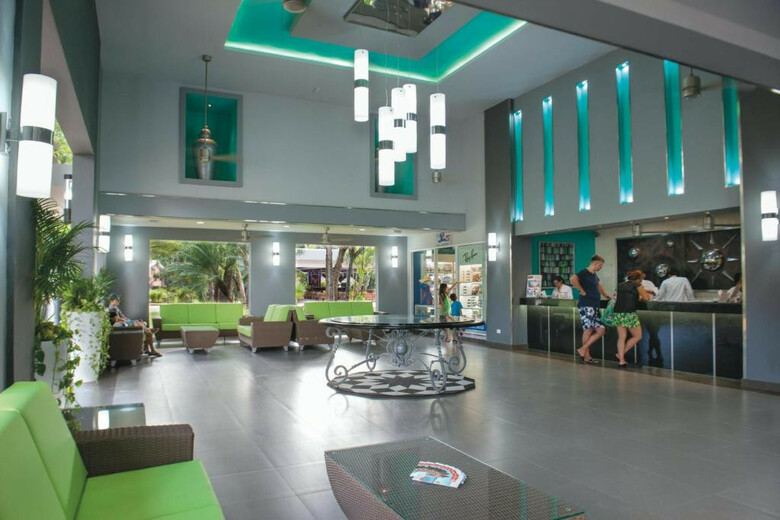 Hotel Riu Lupita