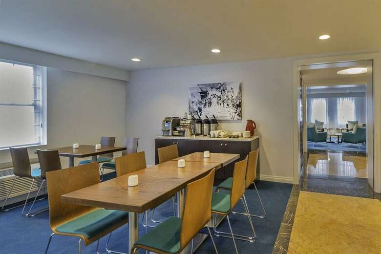 Hotel Radisson Plaza Warwick