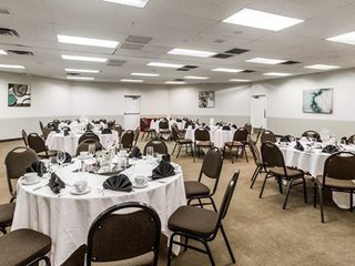 Clarion Hotel Phoenix - Chandler