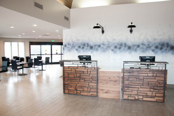 Clarion Hotel Phoenix - Chandler