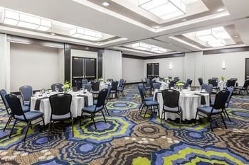 Hotel Holiday Inn Select University Center