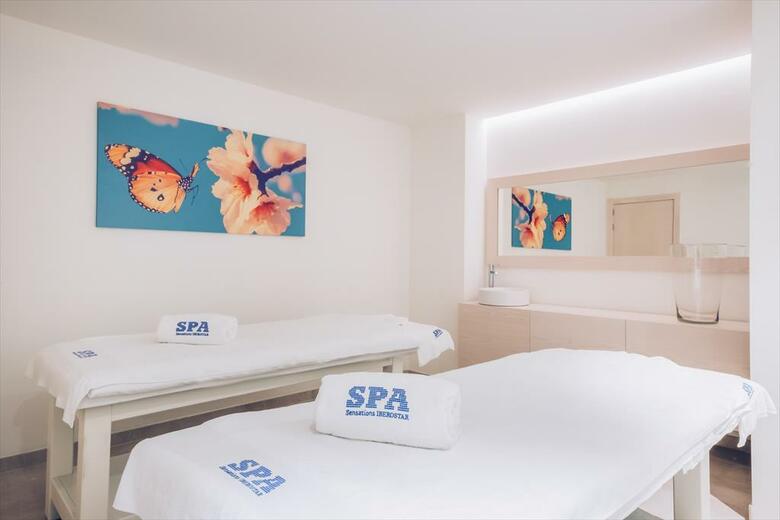 Hotel Iberostar Waves Alcudia Park