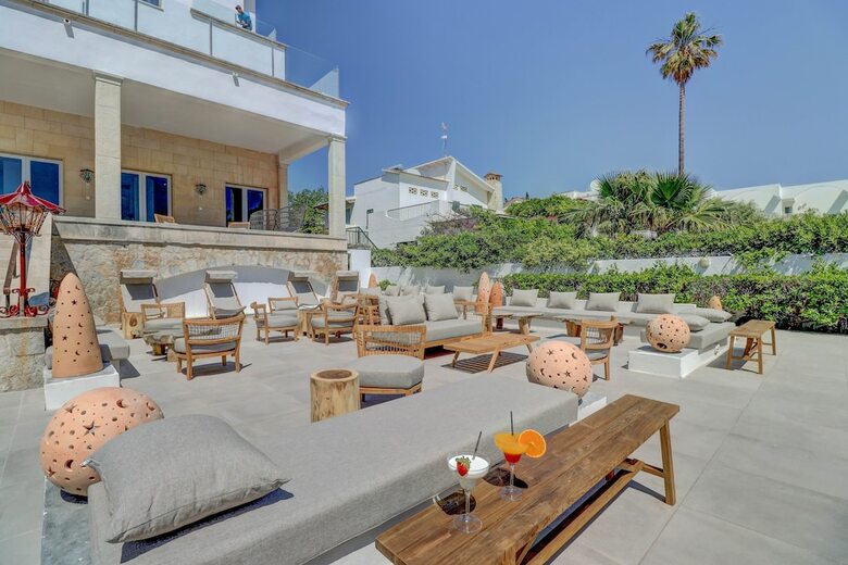 Hotel Hoposa Pollentia