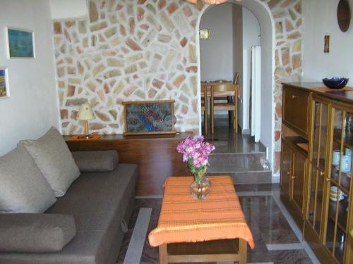 Apartments Goldy Icici