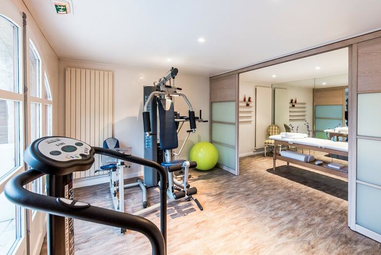 Hotel Ch�teau de La Tour Du Puits