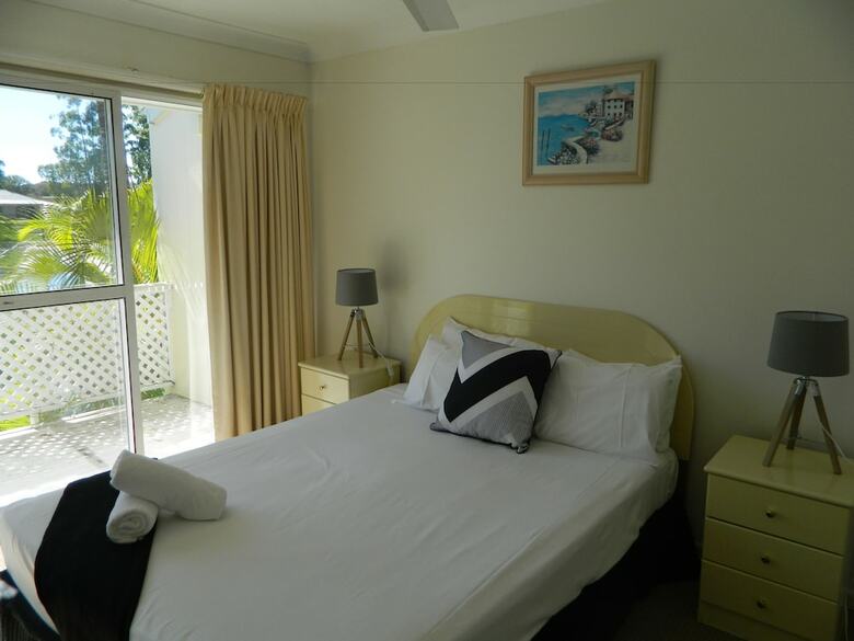 Hotel Isle Of Palms Resort