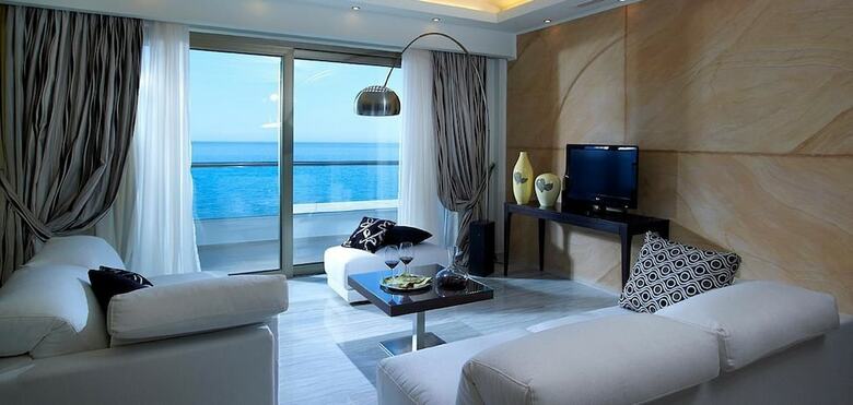 Hotel The Royal Blue