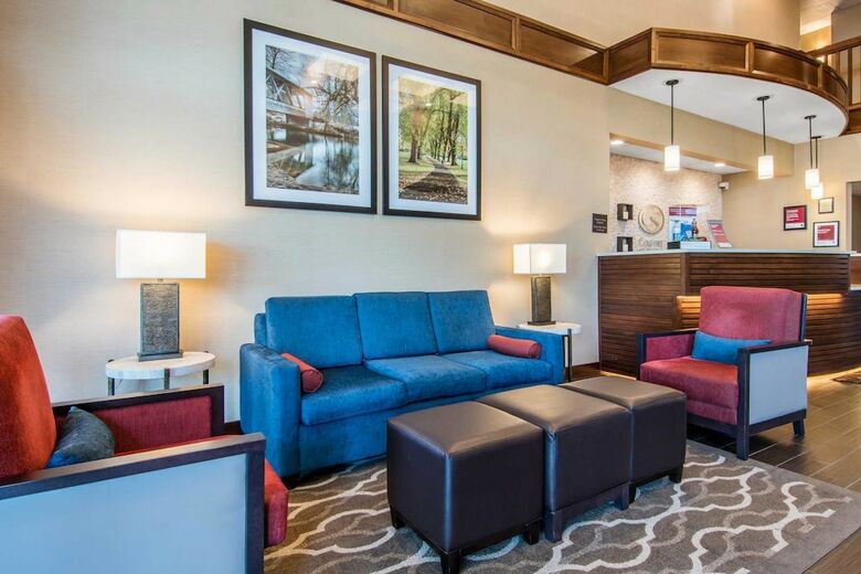 Hotel Comfort Suites Linn County