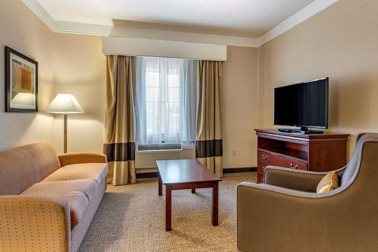 Hotel Comfort Suites Linn County