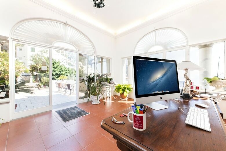 La Casa Di Peppe Guest House & Villa