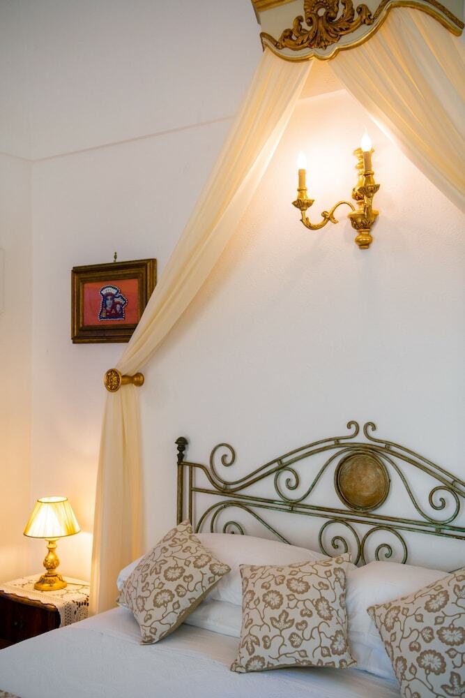 La Casa Di Peppe Guest House & Villa