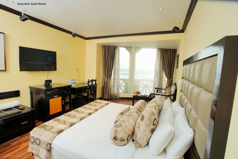 The Gateway Hotel Marine Drive Ernakulam