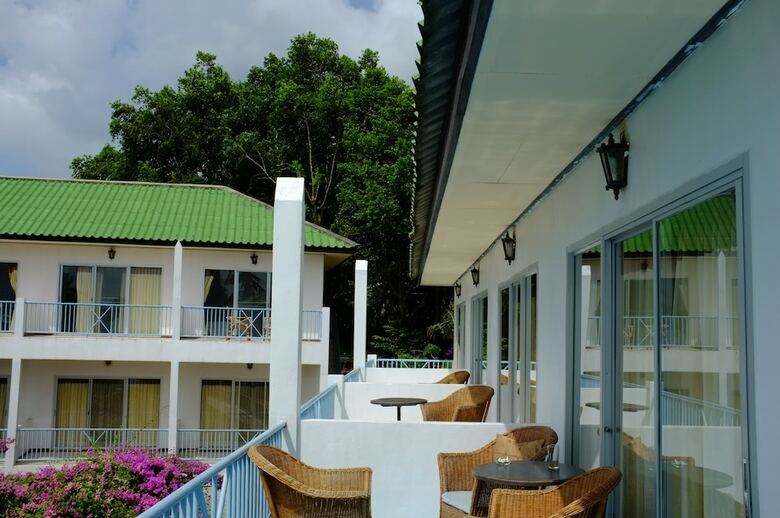 Apartamento Thaniza Beachfront Resort