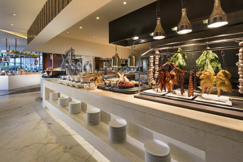 Hotel Crowne Plaza Sanya City Center