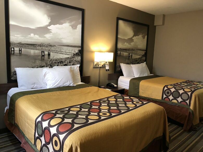 Hotel Super 8 By Wyndham Jackson/north