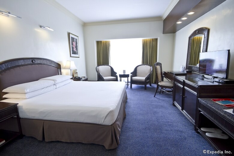 Waterfront Cebu City Hotel & Casino