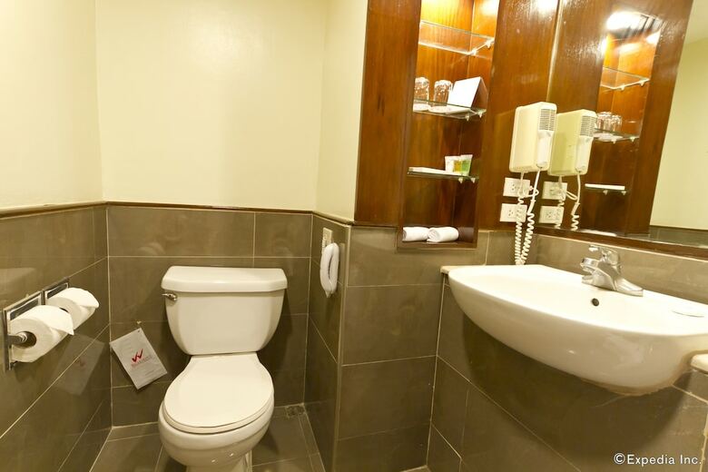 Waterfront Cebu City Hotel & Casino