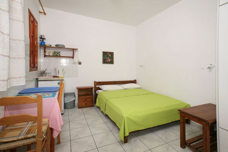 Hotel Kapetanos Rooms