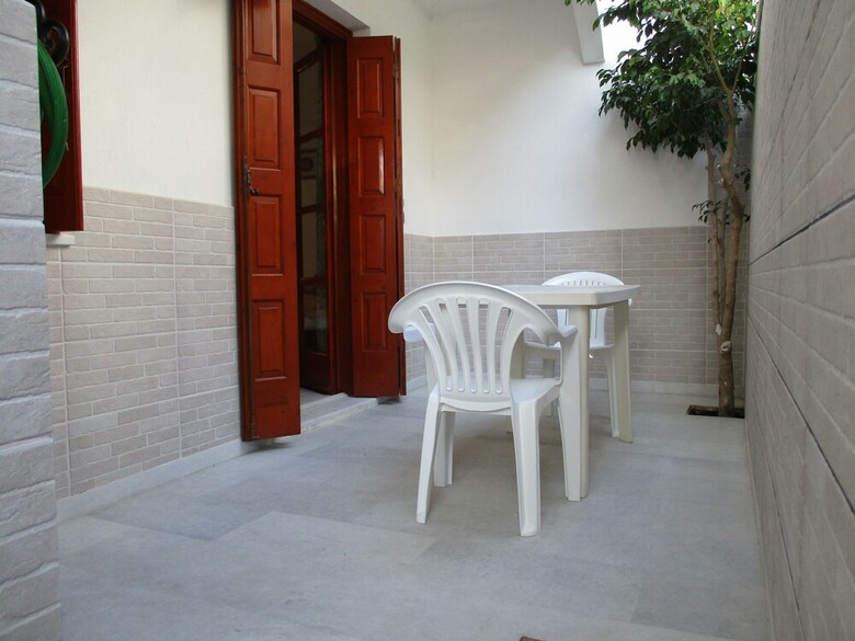 Hotel Kapetanos Rooms