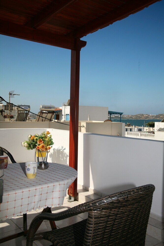Hotel Kapetanos Rooms