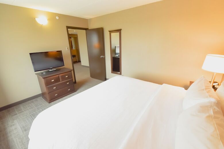 Hotel Canad Inns Destination Centre Transcona