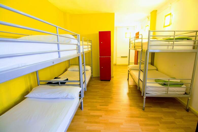 Hostal Yellow Nest Hostel Barcelona