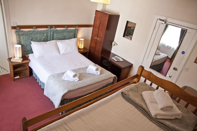 Buccleuch Arms Hotel & Restaurant