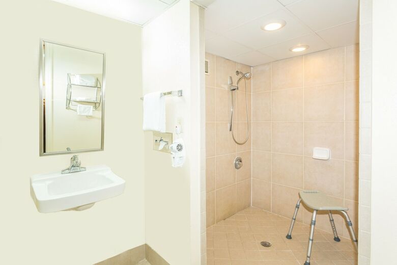 Motel Super 8 By Wyndham Valdosta Mall