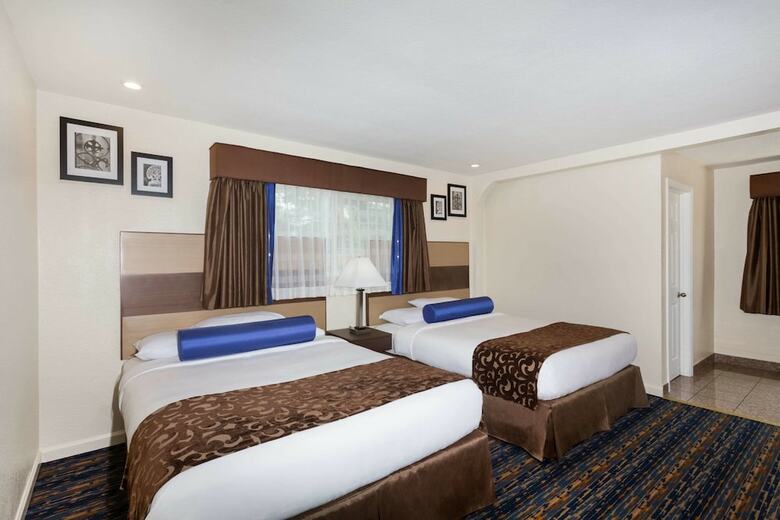 Motel Howard Johnson By Wyndham Berkeley
