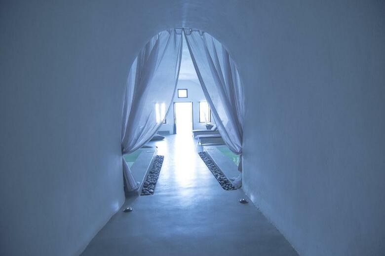 Ambassador Aegean Luxury Hotel And Suites
