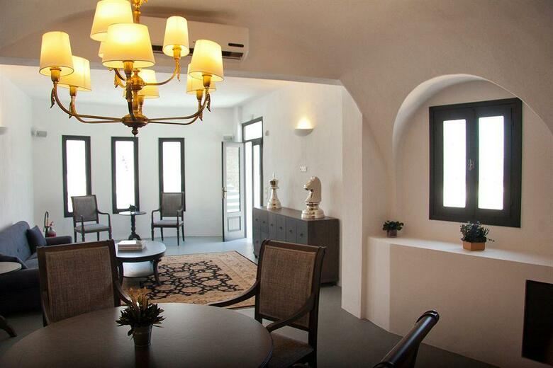 Ambassador Aegean Luxury Hotel And Suites