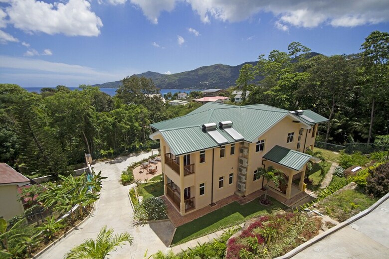 Apartamentos The Palm Seychelles