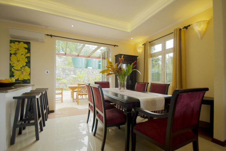Apartamentos The Palm Seychelles