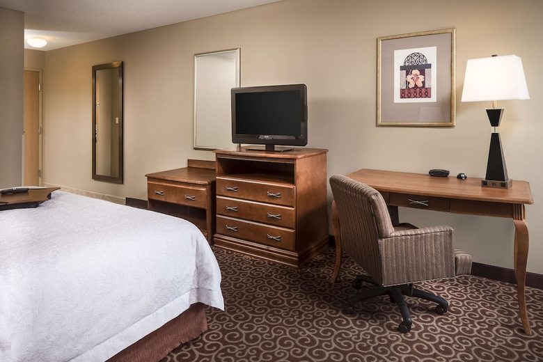 Hotel Hampton Inn South Heritage Park