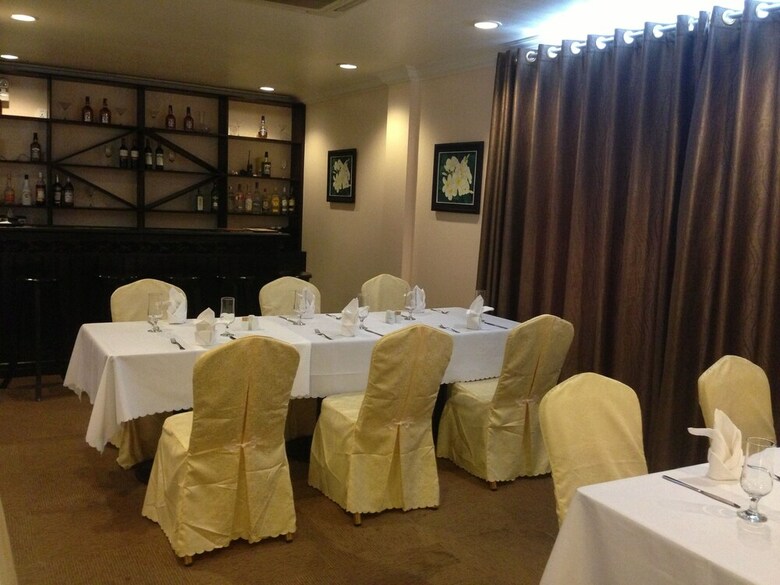 Jun Yue Hotel