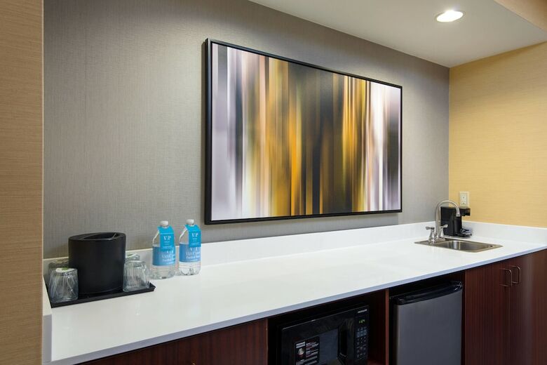 Hotel Courtyard By Marriott Sfo - Oyster Point Waterfront
