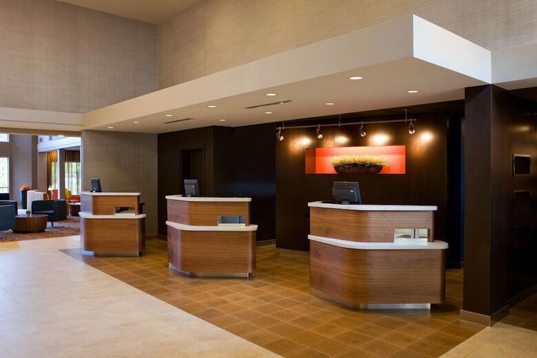 Hotel Courtyard By Marriott Sfo - Oyster Point Waterfront