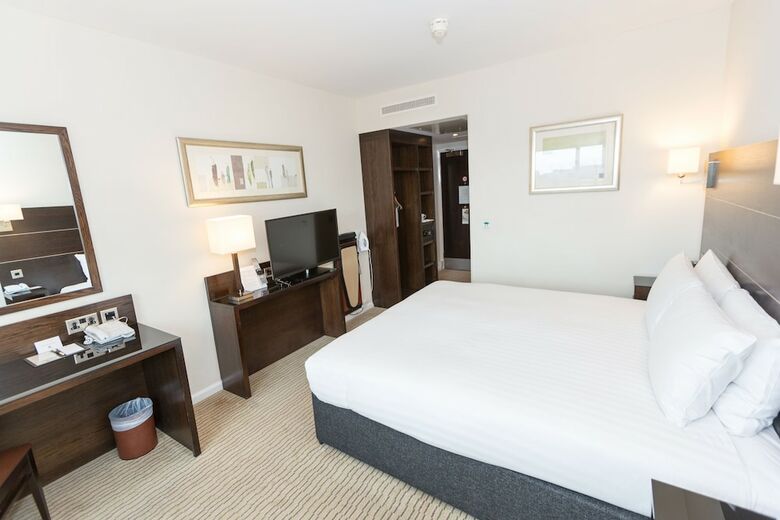 Hotel Doubletree By Hilton London Heathrow Airport