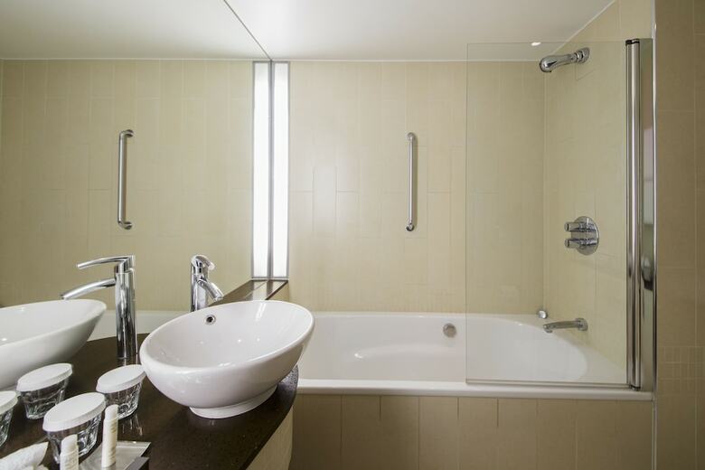 Hotel Doubletree By Hilton London Heathrow Airport