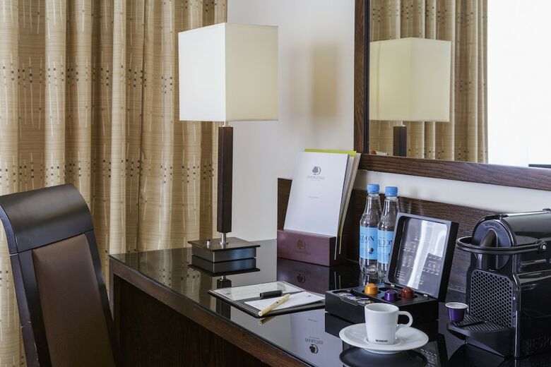 Hotel Doubletree By Hilton London Heathrow Airport