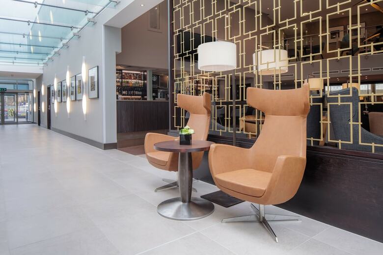 Hotel Doubletree By Hilton London Heathrow Airport