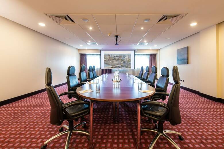 Hotel Doubletree By Hilton London Heathrow Airport